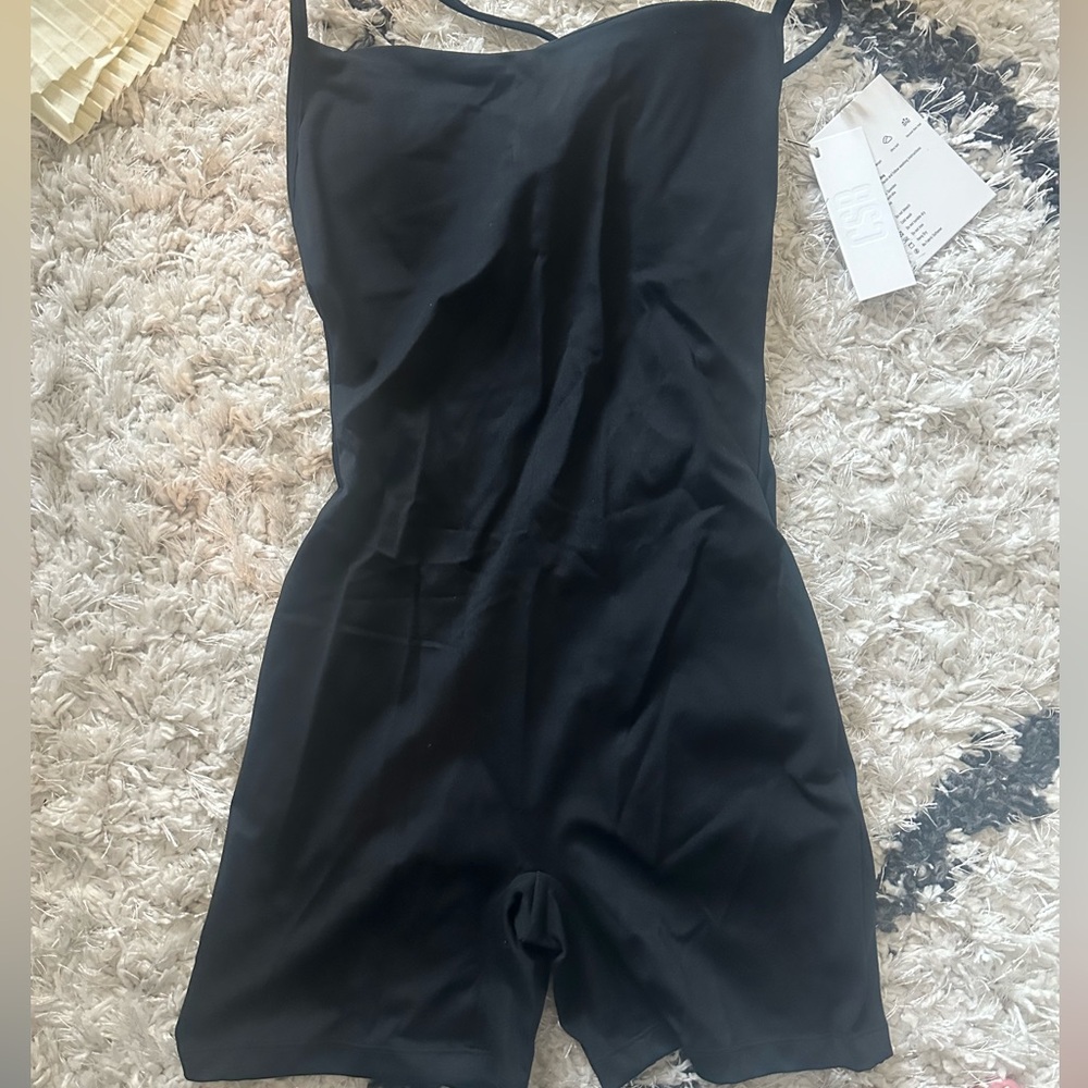 NWT CSB fade bodysuit medium